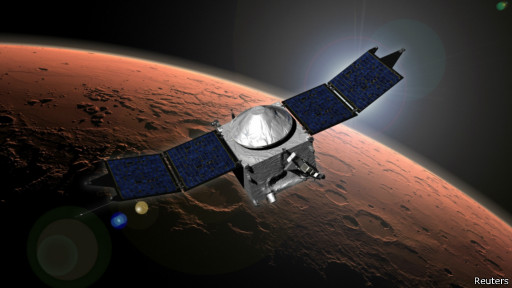 سازمان فضایی آمریکا (ناسا) اعلام کرد فضا پیمای میون (Atmosphere and Volatile Evolution, MAVEN) در ساعت پنج و پنجاه و شش دقیقه صبح دوشنبه با موفقیت در مدار مریخ قرار گرفته است.