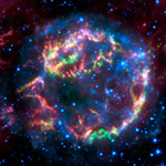 تلسکوپ فضائی اسپیتزر در جدیدترین نمای ارسالی خود رشد سریع انفجار ستاره ذات الکرسی A را به نمایش کشید