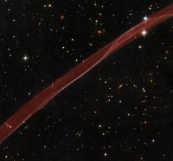 تلسكوپ فضائي هابل نوار شبح مانند يك انفجار ستاره اي را شكار كرد.