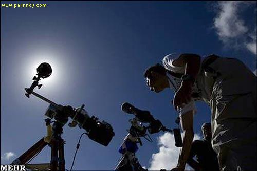 موسسه آسمان پارس وماهنامه آسمان شب در نظر دارند برای خورشیدگرفتگی جزیی 14 دی ماه مسابقه سراسری عکاسی از کسوف برگزار کنند.