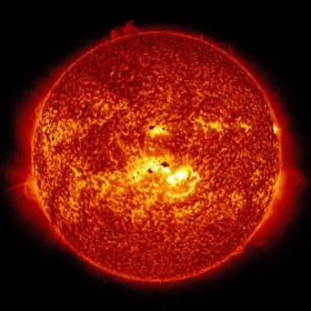خورشید روز سه‌شنبه اولین جرقه خورشیدی رده ایکس سال 2014 را از خود منتشر کرد.
