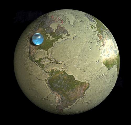 تصویر بالا مقایسه آب های جمع شده روی سطح زمین در برابر کل سیاره خاکی است.درحقیقت این تصویر نشان میدهد که اگر آب های موجود بر روی سطح زمین را جمع آوری کنیم توپی به شعاع 700 کیلومتر را تشکیل خواهد داد .