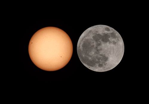 باز هم شاهد انتشار عکس دیگری از بزرگترین ماه بدر ،اینبار در مقایسه با خورشید هستیم .