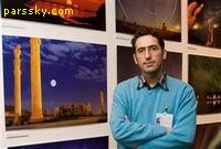 بابک امین تفرشی منجم آماتور برجسته و روزنامه‌نگار شناخته‌شده ایرانی موفق شد همراه با مدیر عکس‌برداری کاوشگر کاسینی، جایزه عکاسی علمی لنر نیلسون را در سال 2009 کسب کند.