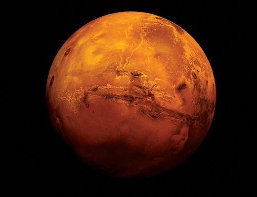 اگر نقشه متهورانه یک شرکت خصوصی به حقیقت بپیوندد، نخستین انسان‌هایی که از مریخ بازدید می‌کنند تا 5 سال دیگر به آنجا خواهند رسید و پس از سفر 501 روزه‌شان به جسورترین فضانوردان تاریخ بدل خواهند شد.