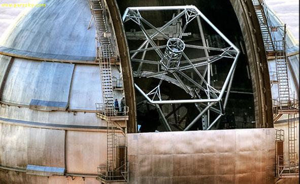 تلسکوپ 10.4 متری به عنوان یکی از بزرگترین تلسکوپهای کنونی جهان، فعال شد. تلسکوپ GTC واقع در مرتفع ترین قسمتهای جزایر قناری به منظور مطالعه دقیق سیاره ها، کهکشانها و ستاره ها در دورترین نقاط فضا از زمین، فعال شده و مورد استفاده دانشمندان قرار خواهد گر