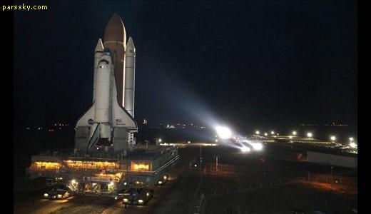 شاتل فضایی دیسکاوری پس از تعمیرات 3 ماهه برای آخرین پروازش به مدار زمین آماده شد. مهندسان ناسا این شاتل را بعدازظهر گذشته (به وقت ایران) به سکوی پرتاب 39ب پایگاه فضایی کندی در فلوریدا منتقل کردند.
