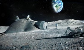 با وجود مطرح شدن ایده استخراج منابع سرشار معدنی در ماه و سیارک‌ها، بحث حق مالکیت فضا همچنان نامشخص است.