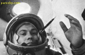 پاول رومنویچ پاپویچ، ششمین فضانورد تاریخ، چهارشنبه گذشته و پنج روز پیش از تولد ۷۹ 
سالگی‌اش، در بیمارستانی واقع در شبه جزیره کریمه اوکراین بر اثر سکته قلبی درگذشت.