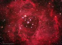 یک سحابی بزرگ وزیبا در صورت فلکی تک شاخ(در کنار ستاره قدر چهارم اپسیلون) که در عکسهای طولانی مدت نجومی بسیار بهتر از رصدهای تلسکوپی ثبت می شود.