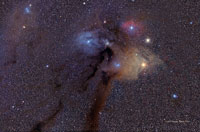 شهرت این ناحیه از اسمان به علت وجود ابرهای رنگارنگی می باشد که ستاره سه گانه  رو-مارافسای را احاطه کرده اند.